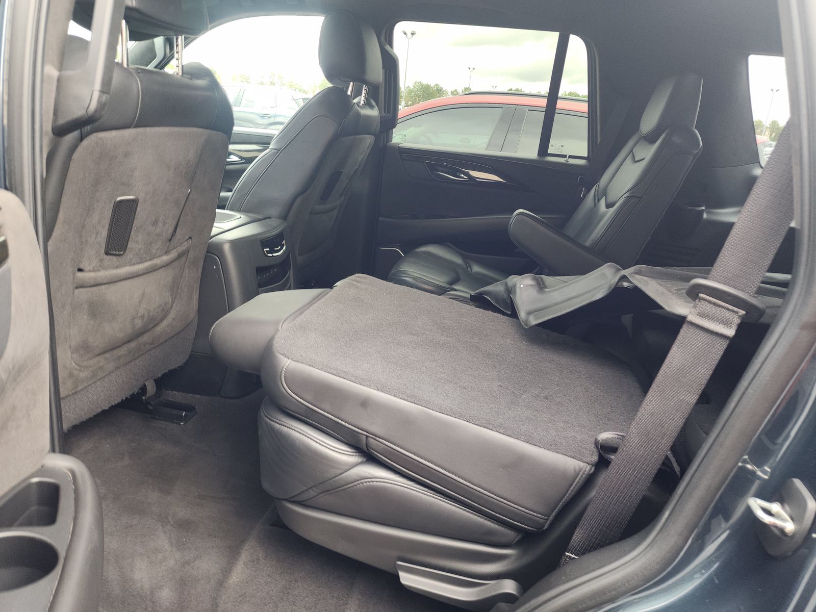 2020 Cadillac Escalade Platinum RWD