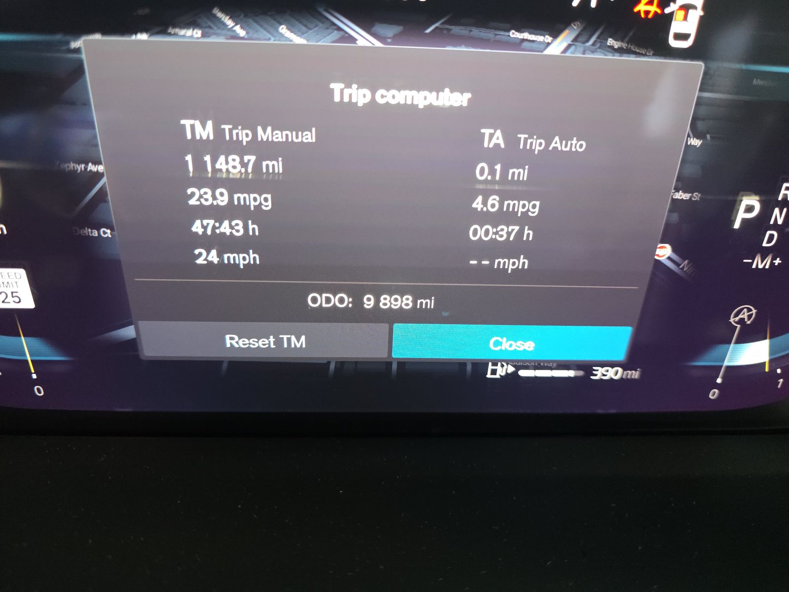 2025 Volvo XC60 B5 Plus AWD