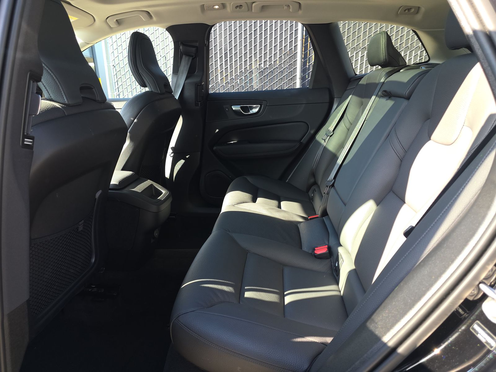 2025 Volvo XC60 B5 Plus AWD