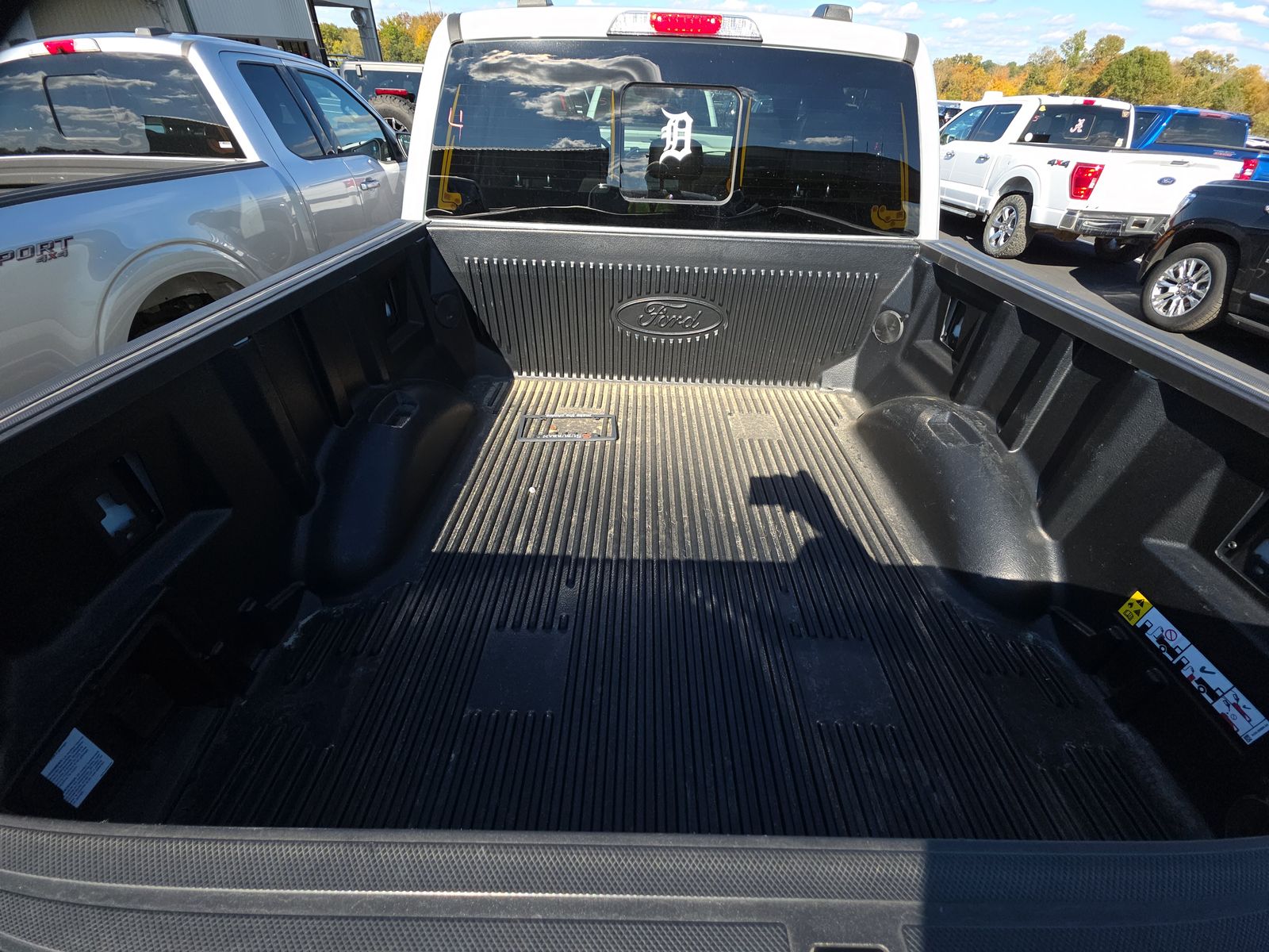 2023 Ford F-150 Hybrid XLT AWD