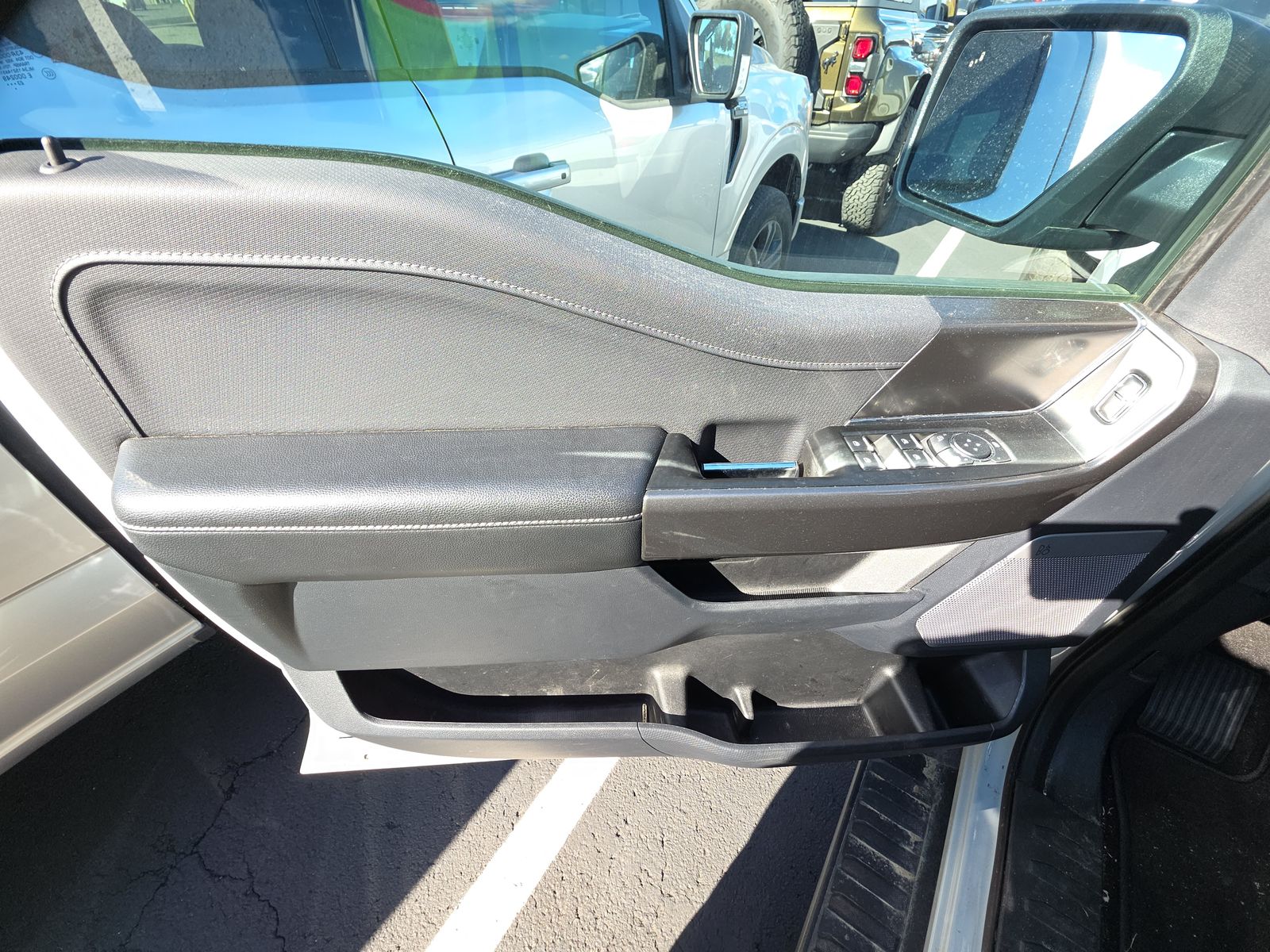 2023 Ford F-150 Hybrid XLT AWD