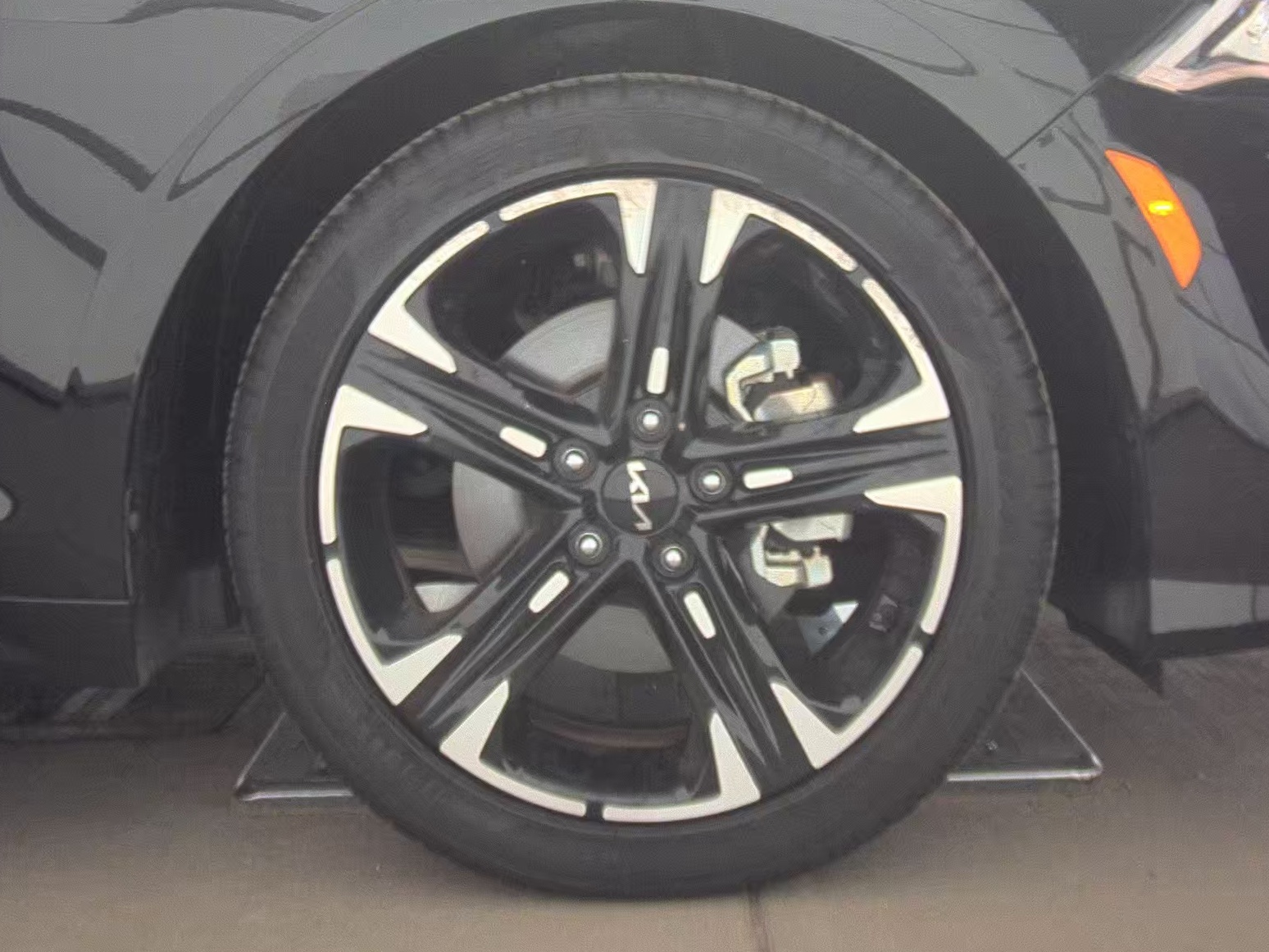 2023 Kia K5 GT-Line FWD