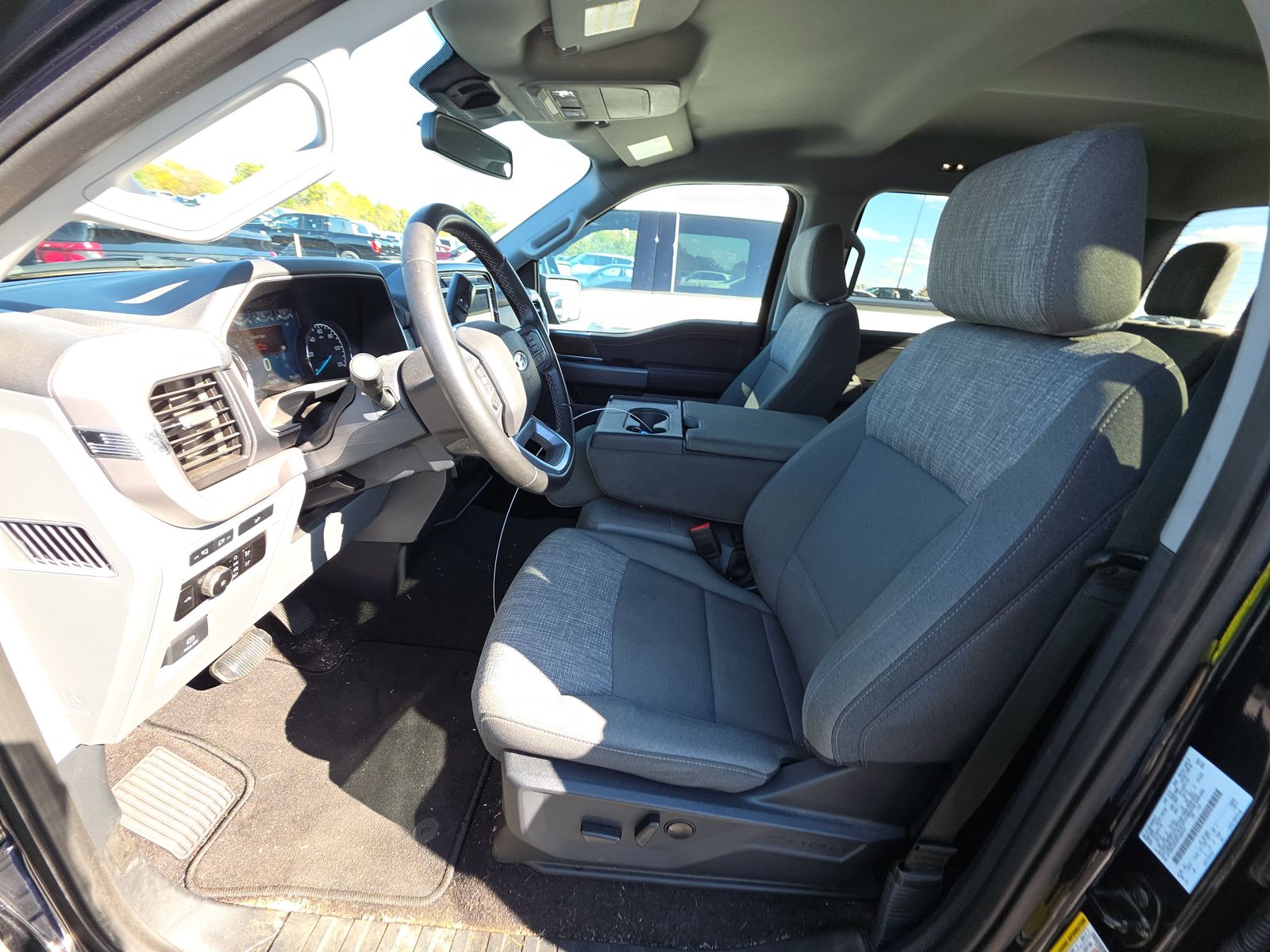 2023 Ford F-150 XLT AWD