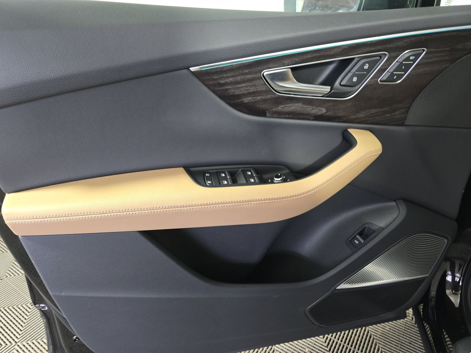 2025 Audi Q7 Prestige AWD