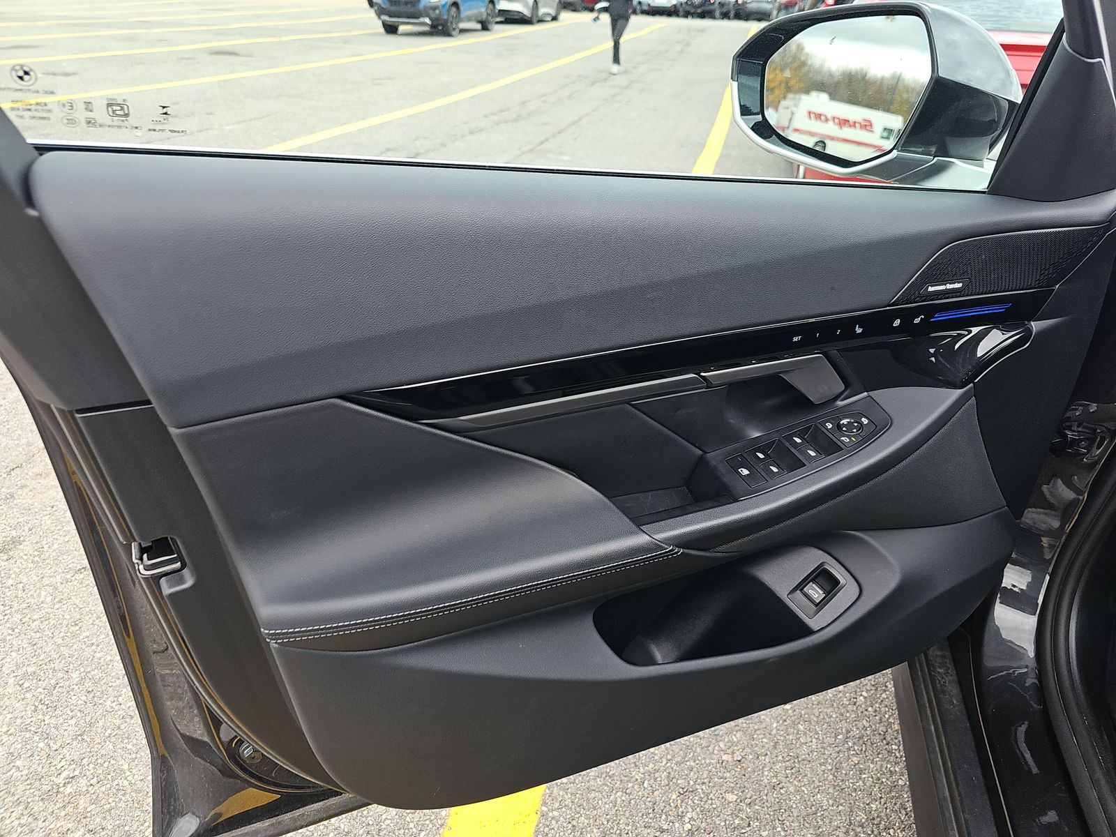 2025 BMW 5 Series 530i xDrive AWD