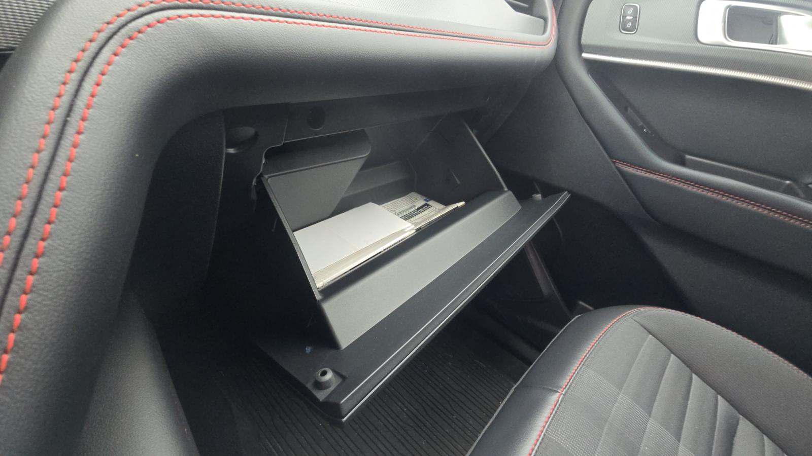 2025 Ford Explorer ST-Line AWD