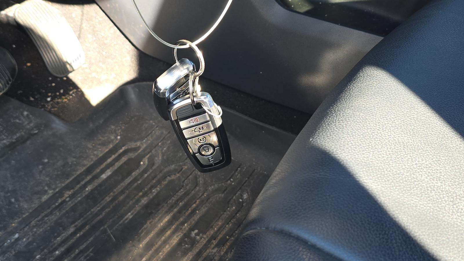 2023 Ford F-150 Hybrid XLT AWD