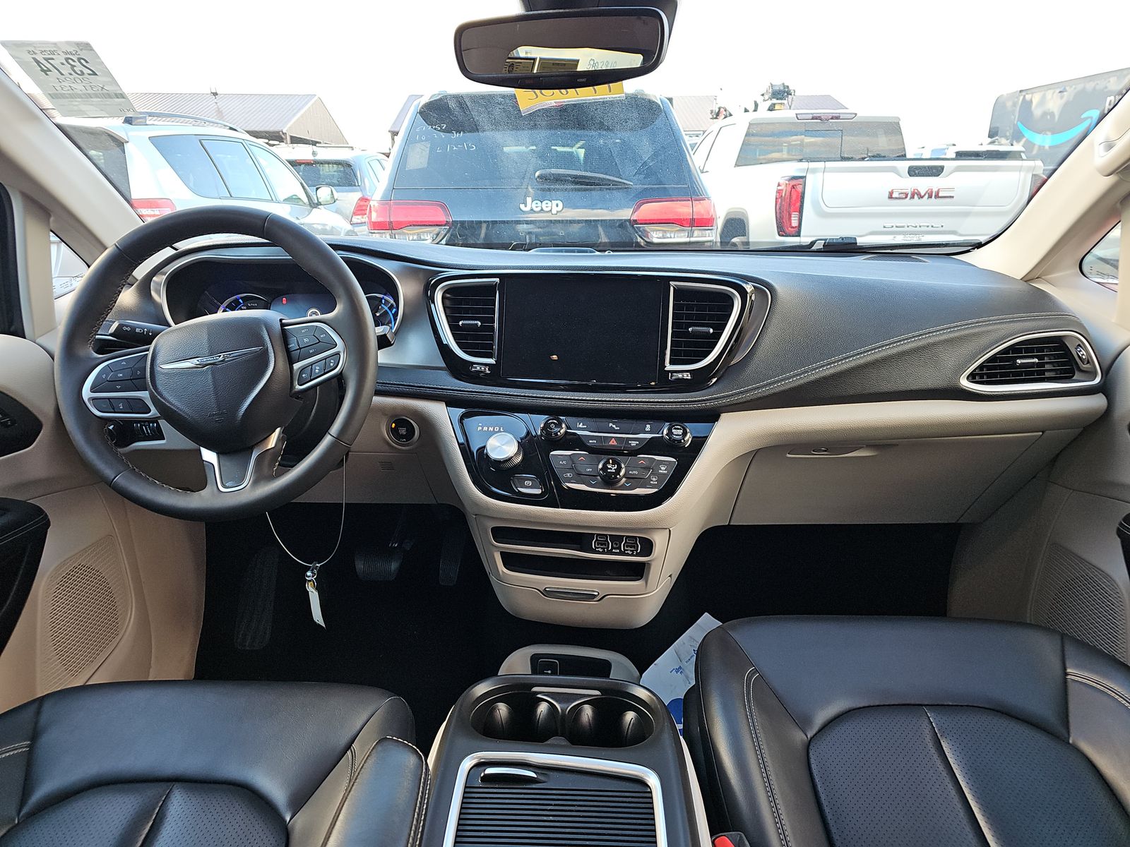 2024 Chrysler Pacifica Hybrid Select FWD