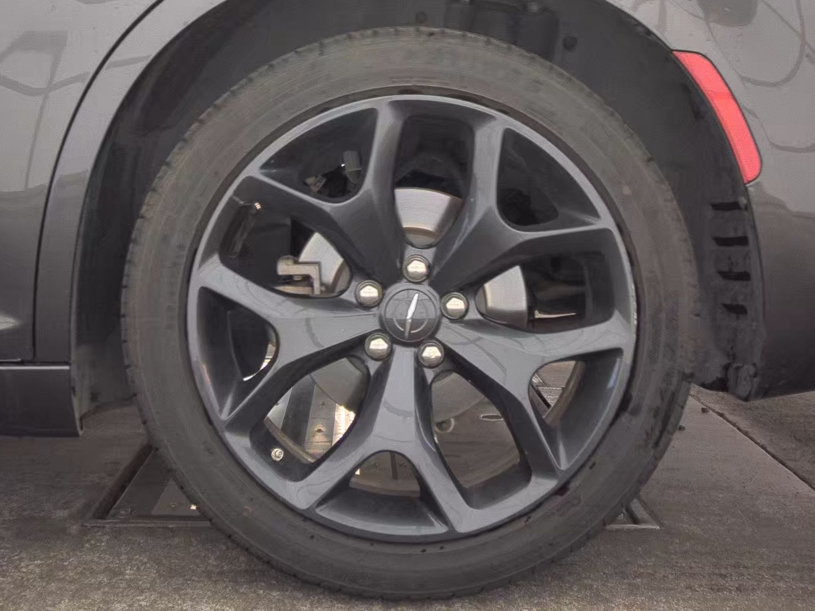 2023 Chrysler 300 300S RWD