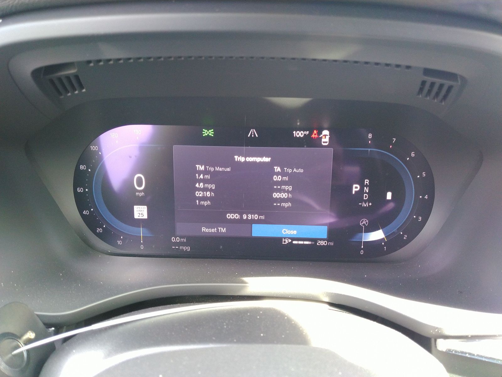 2025 Volvo XC60 B5 Plus AWD