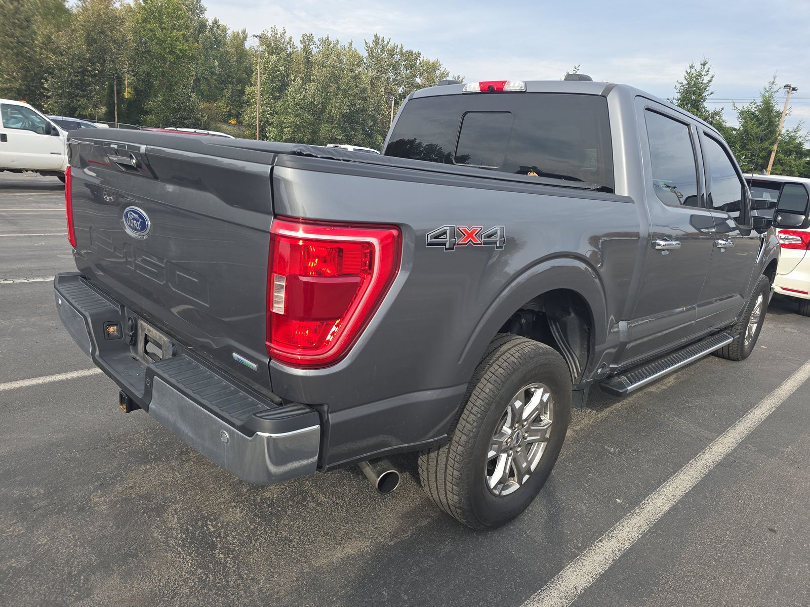 2022 Ford F-150 XLT AWD