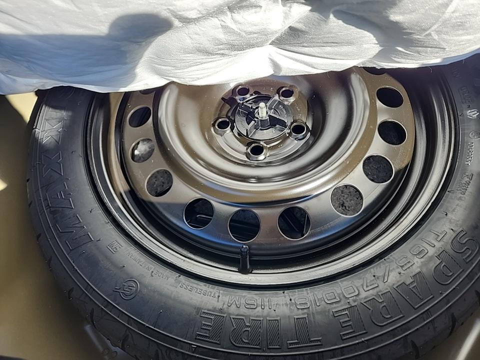 2025 Ford Explorer Active AWD