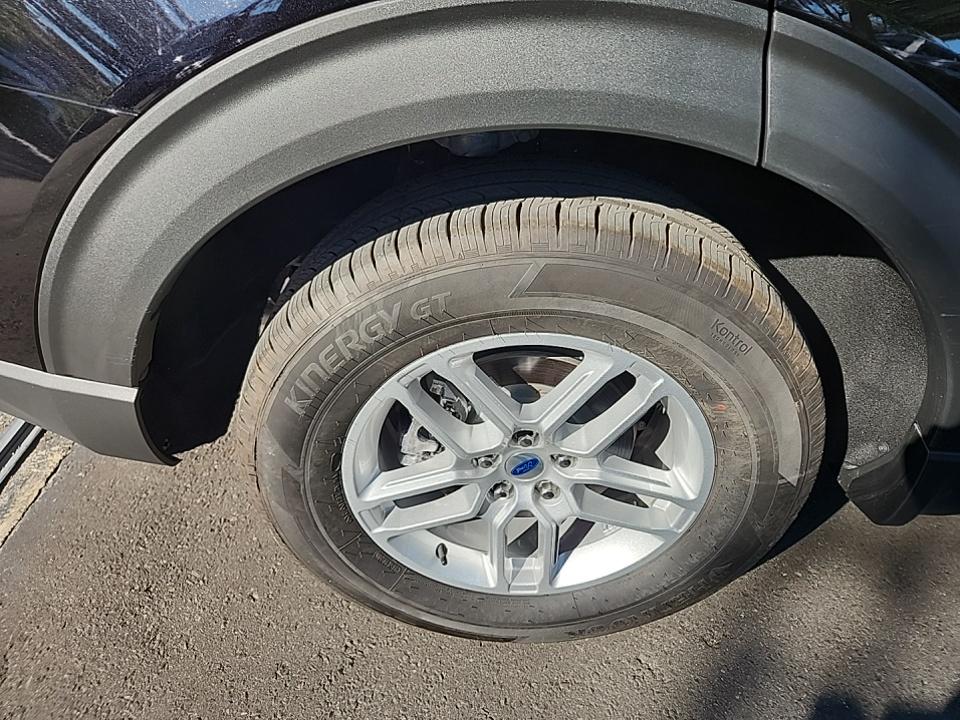 2025 Ford Explorer Active AWD