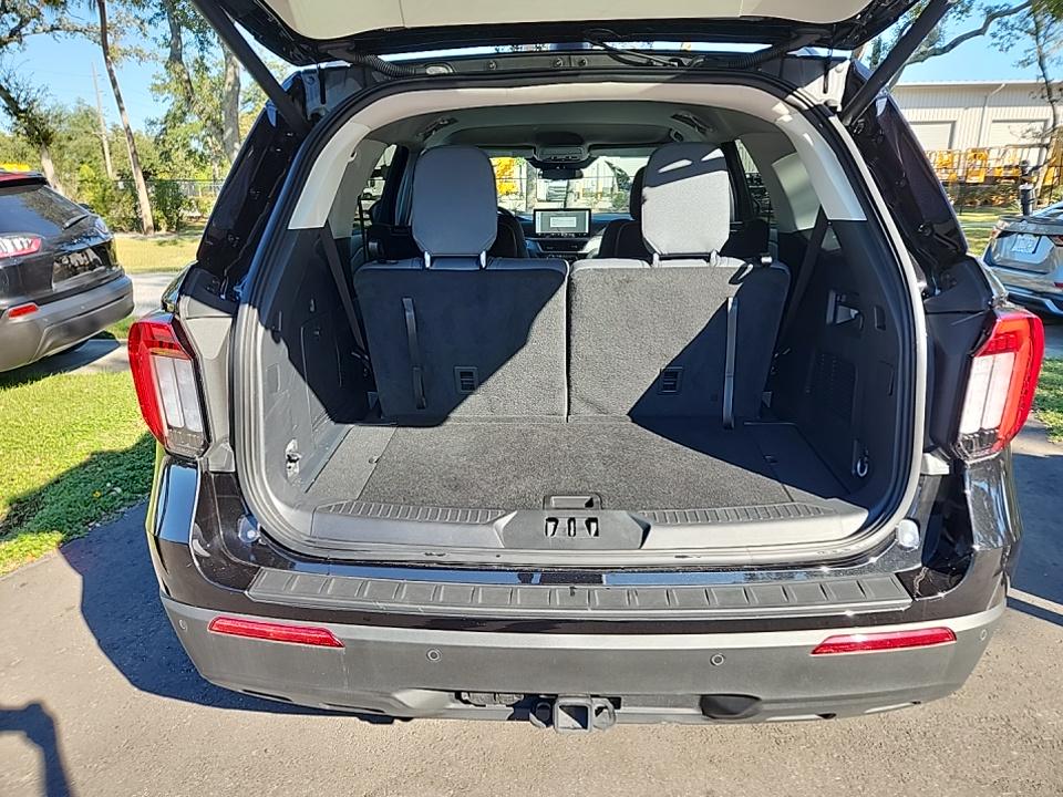 2025 Ford Explorer Active AWD