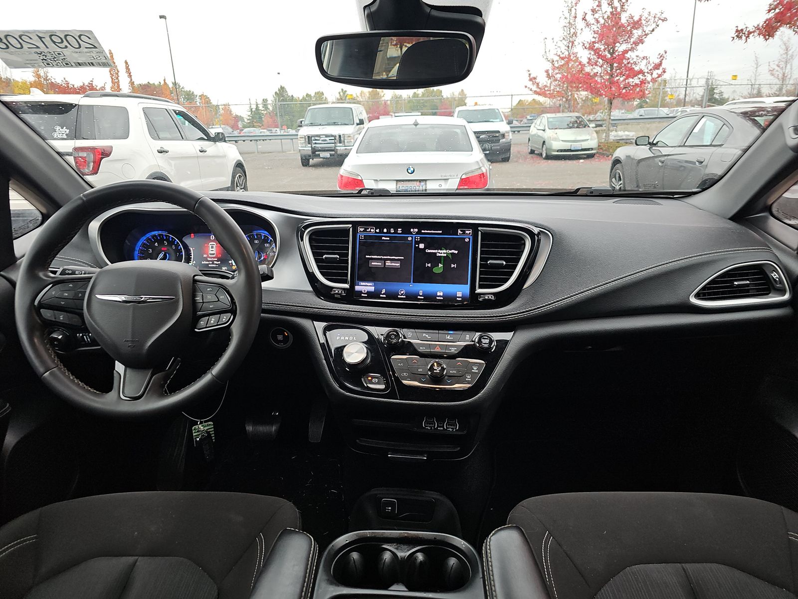 2023 Chrysler Pacifica Touring FWD