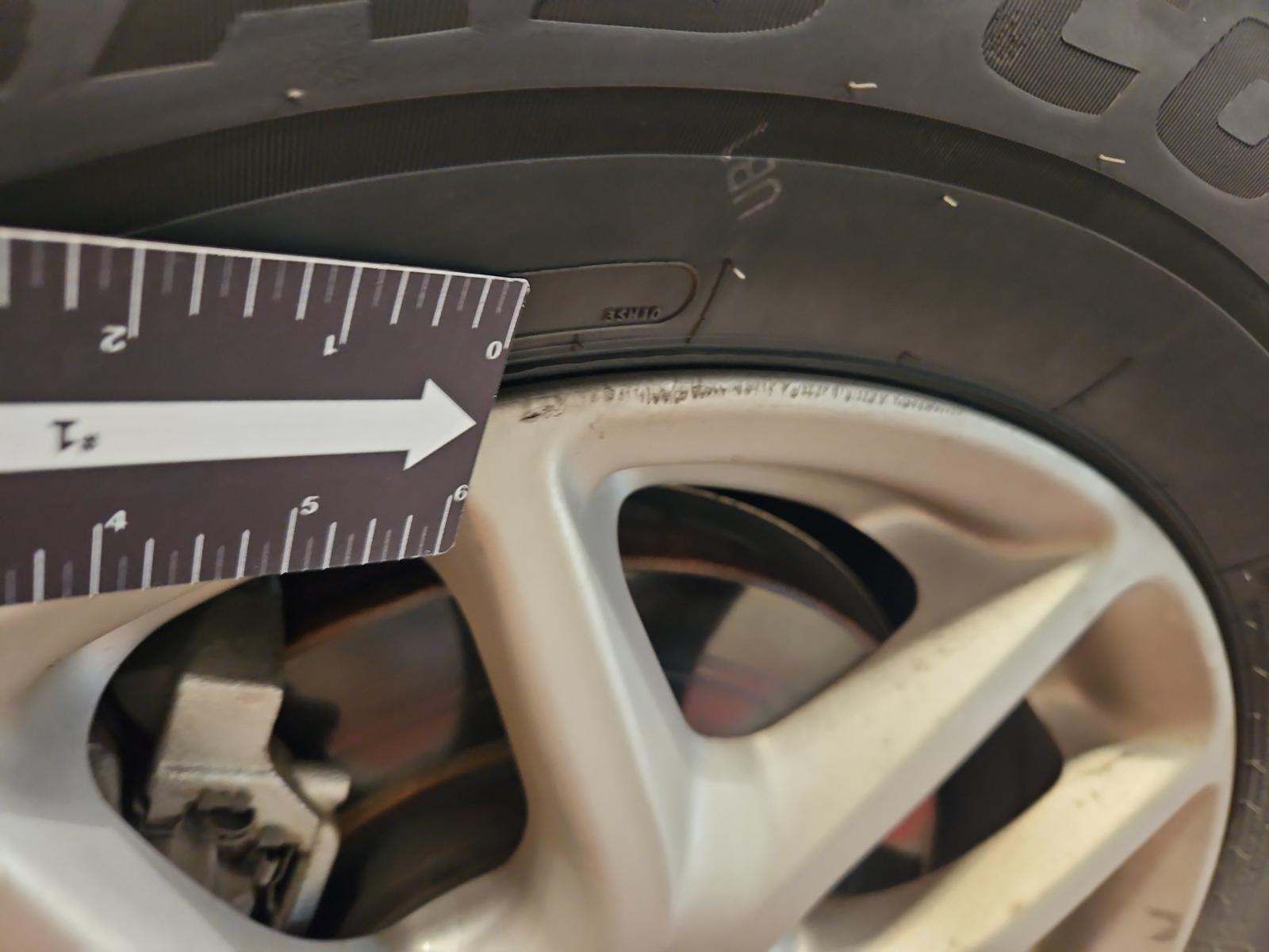 2023 Chrysler Pacifica Touring FWD