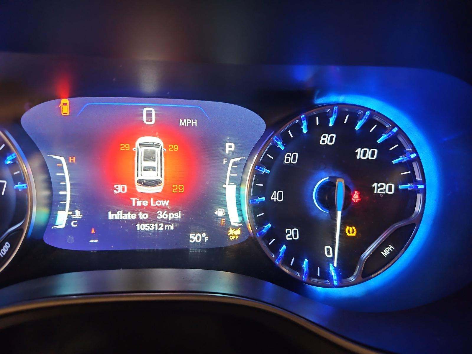 2023 Chrysler Pacifica Touring FWD