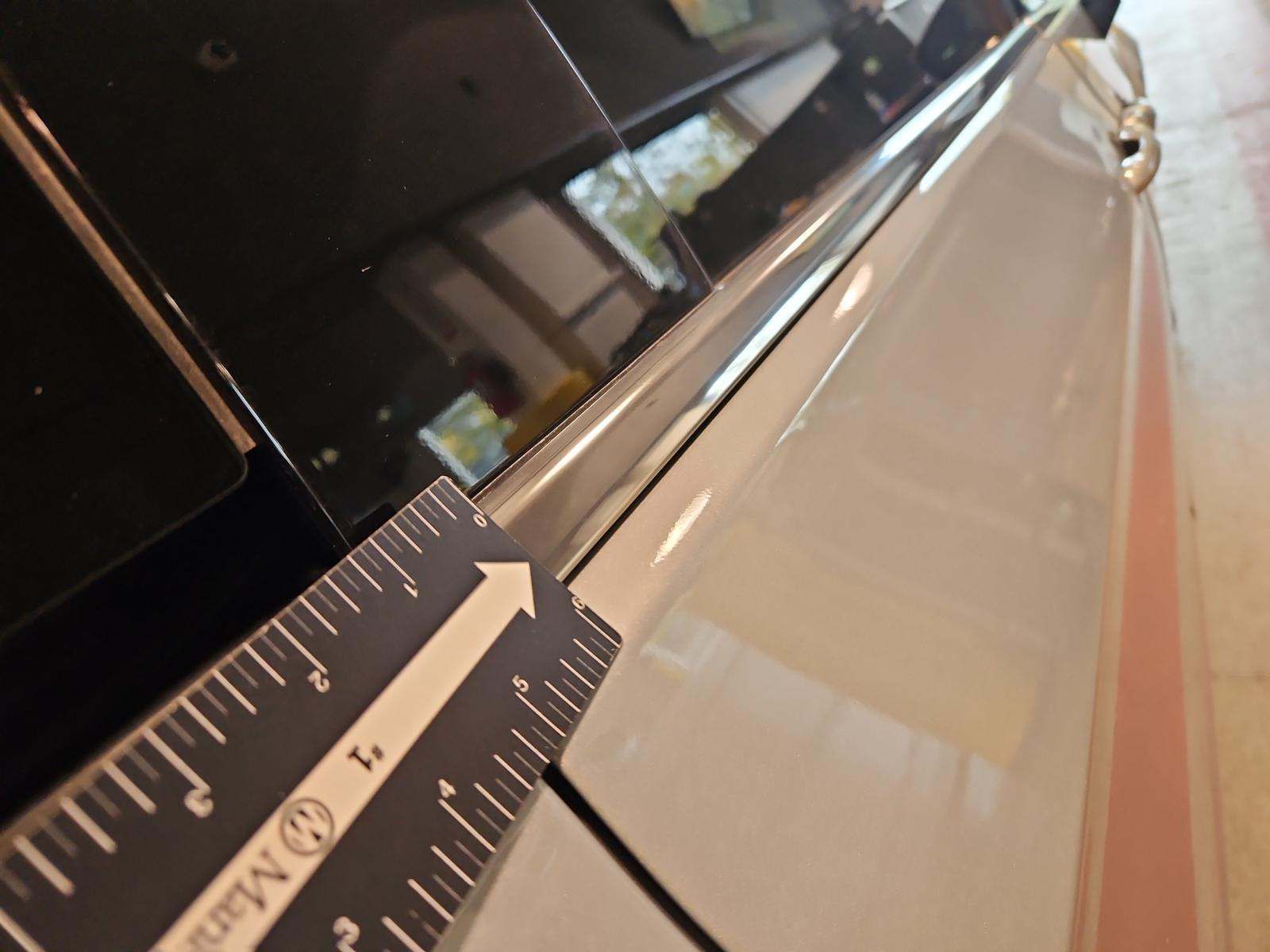 2023 Chrysler Pacifica Touring FWD