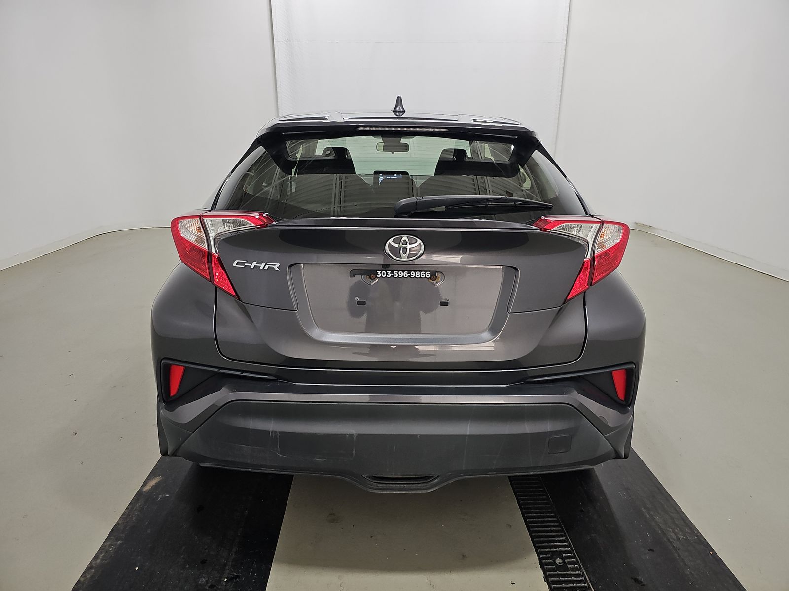 2020 Toyota C-HR LE FWD