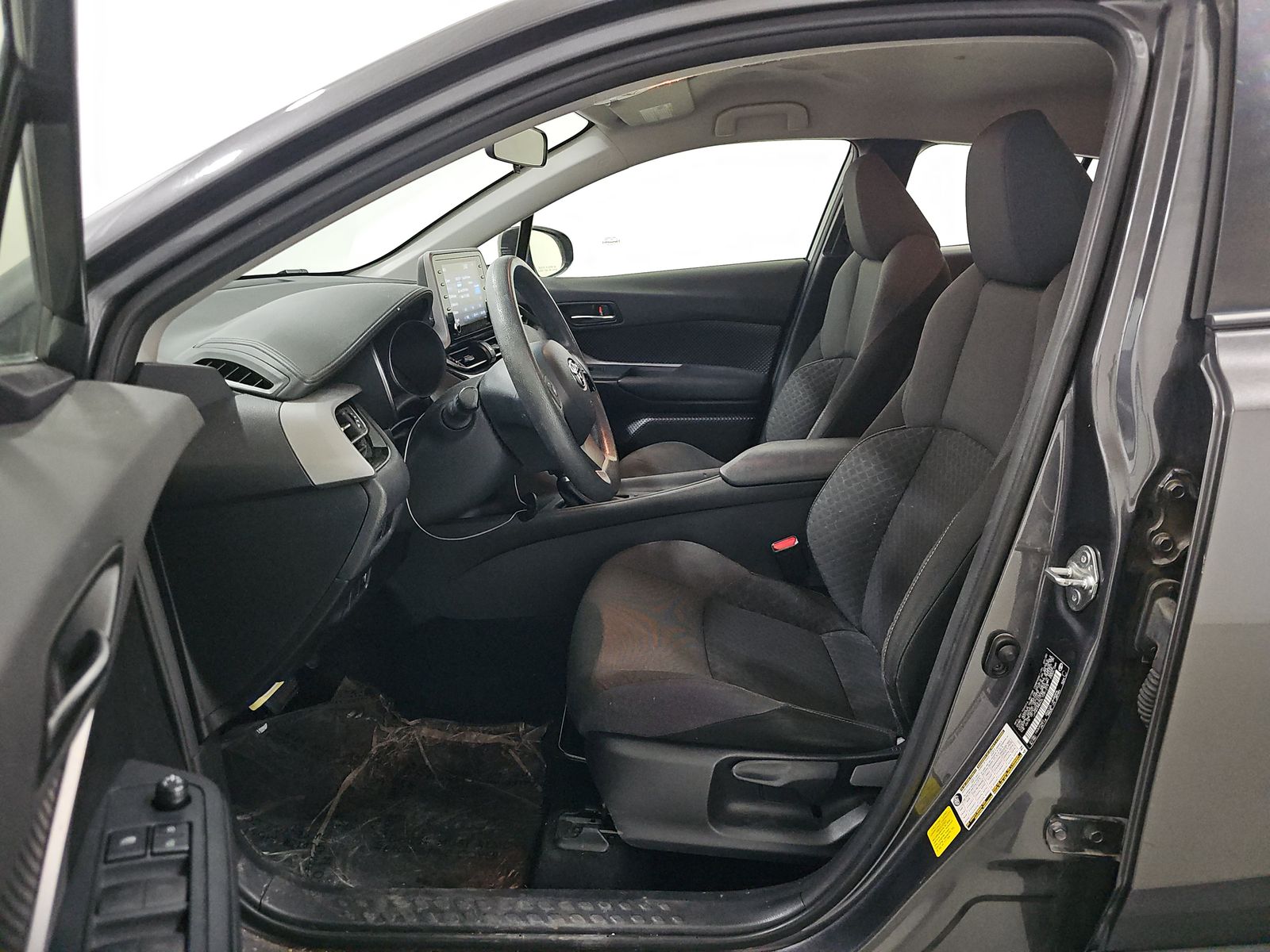 2020 Toyota C-HR LE FWD