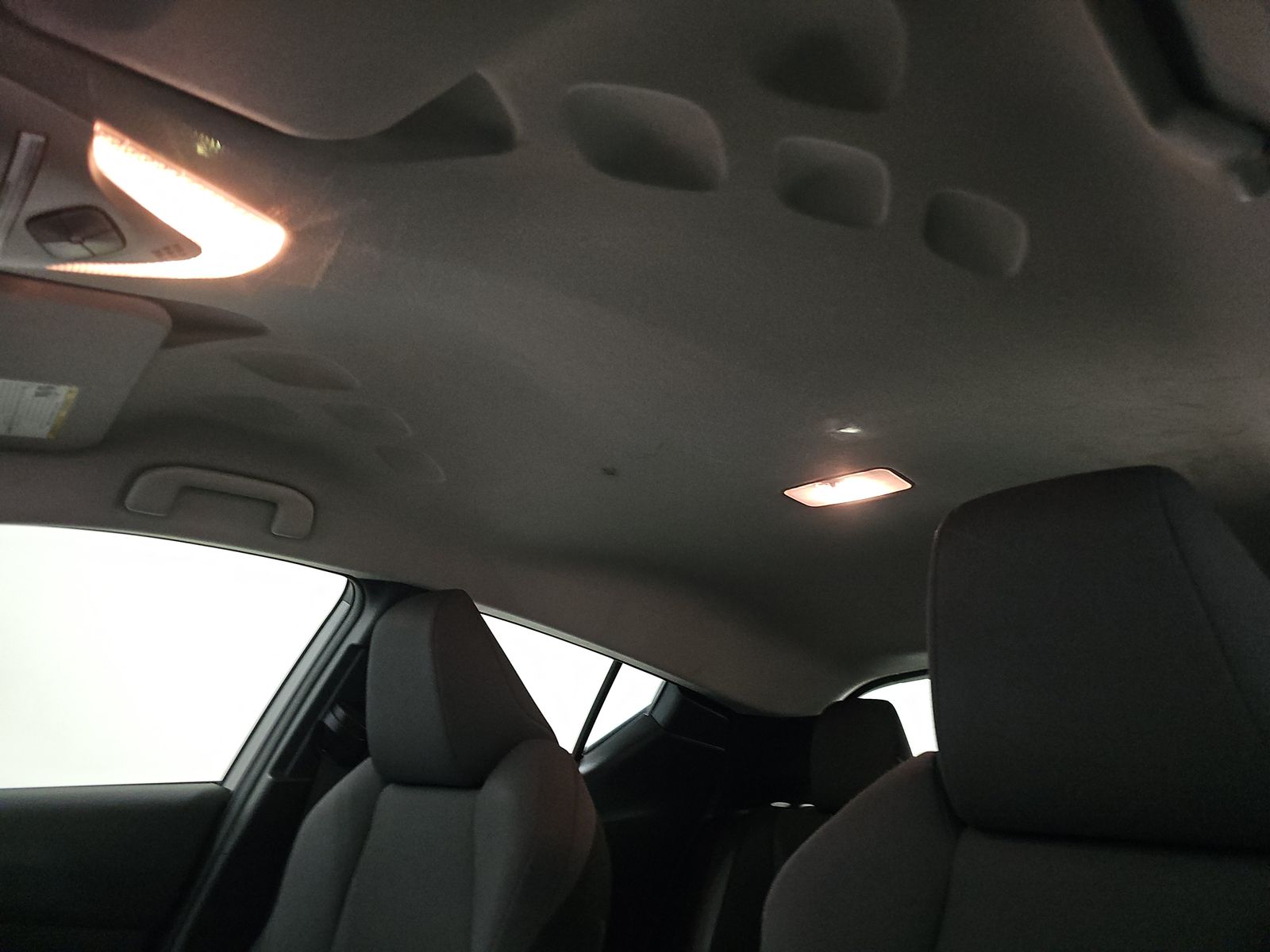 2020 Toyota C-HR LE FWD