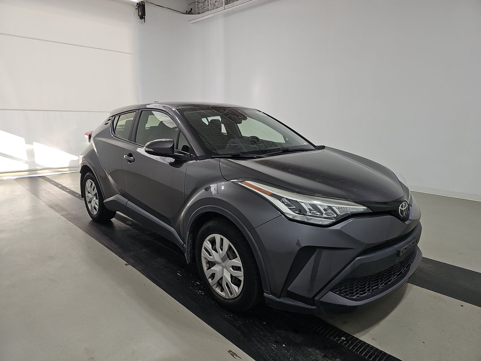 2020 Toyota C-HR LE FWD