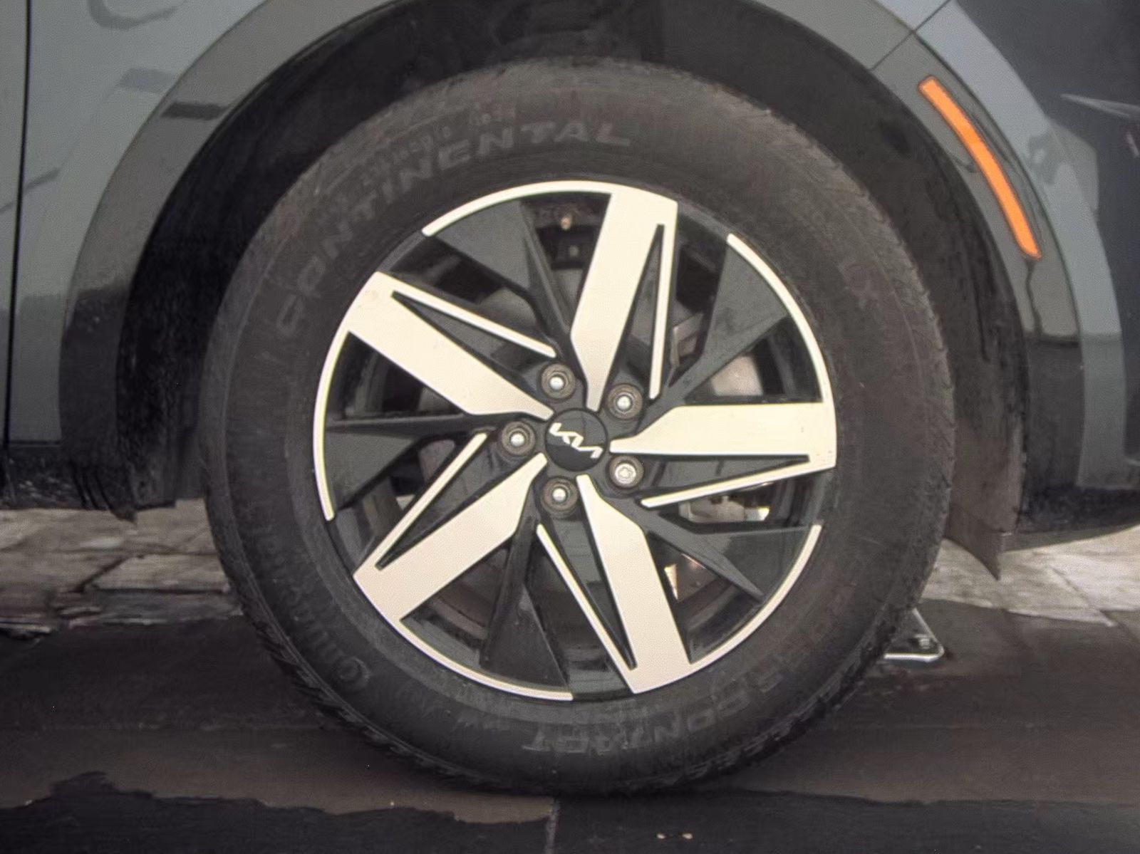 2023 Kia Sorento EX FWD