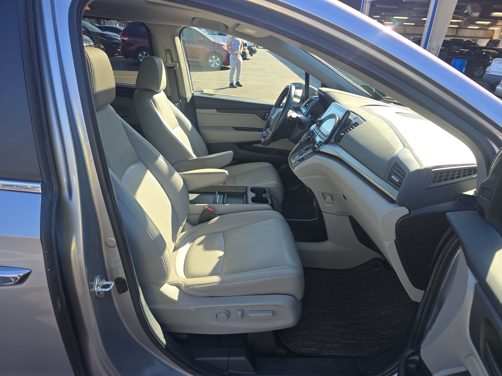 2024 Honda Odyssey EX-L FWD