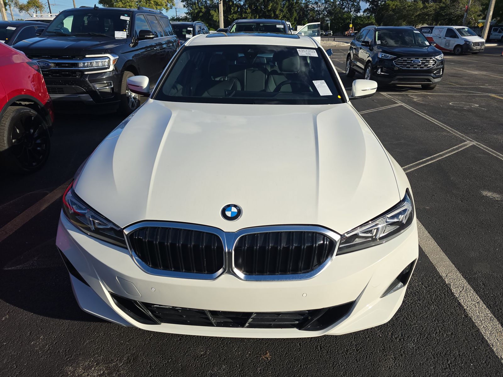 2025 BMW 3 Series 330i RWD