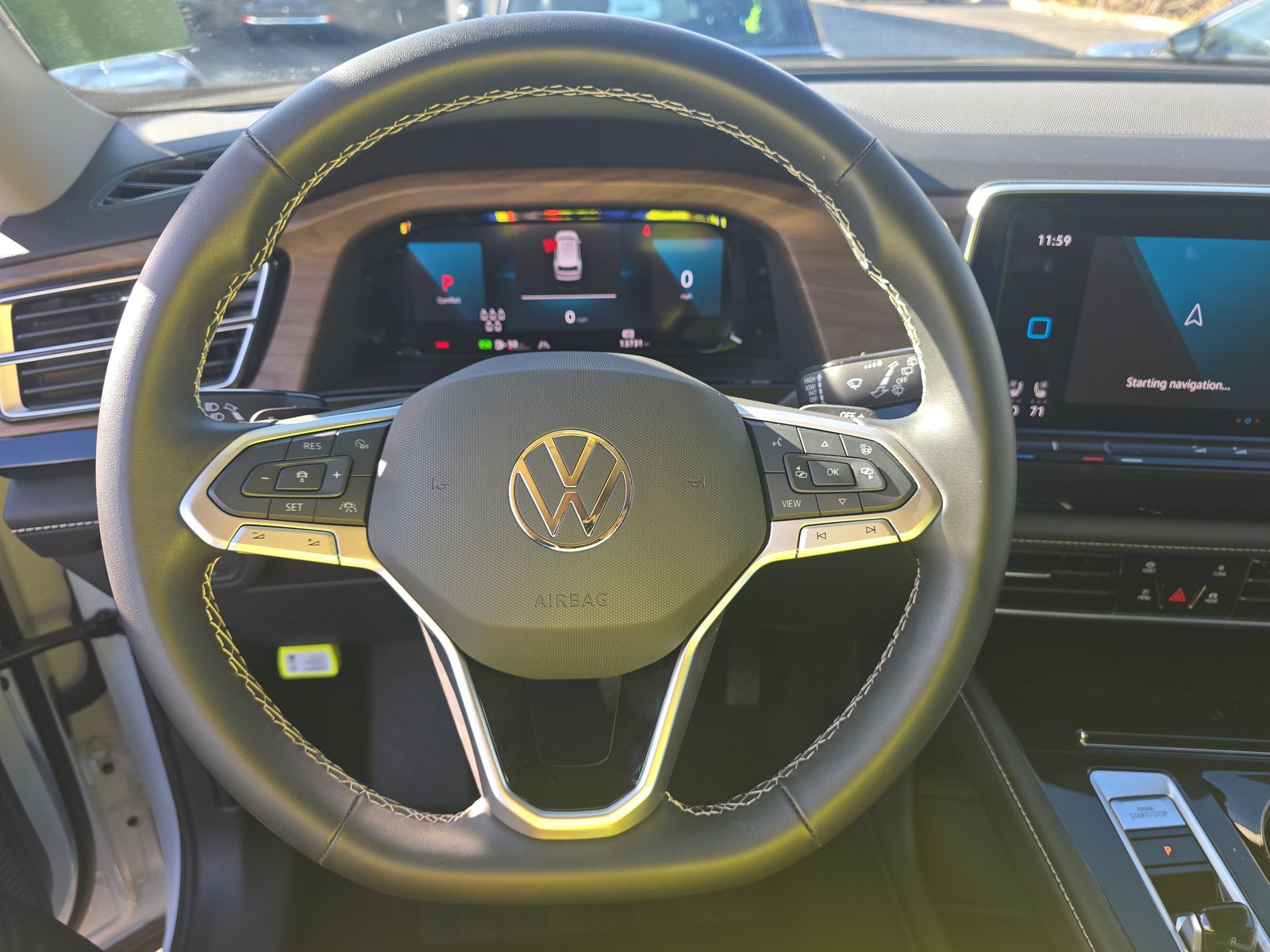 2025 Volkswagen Atlas 2.0T SE FWD