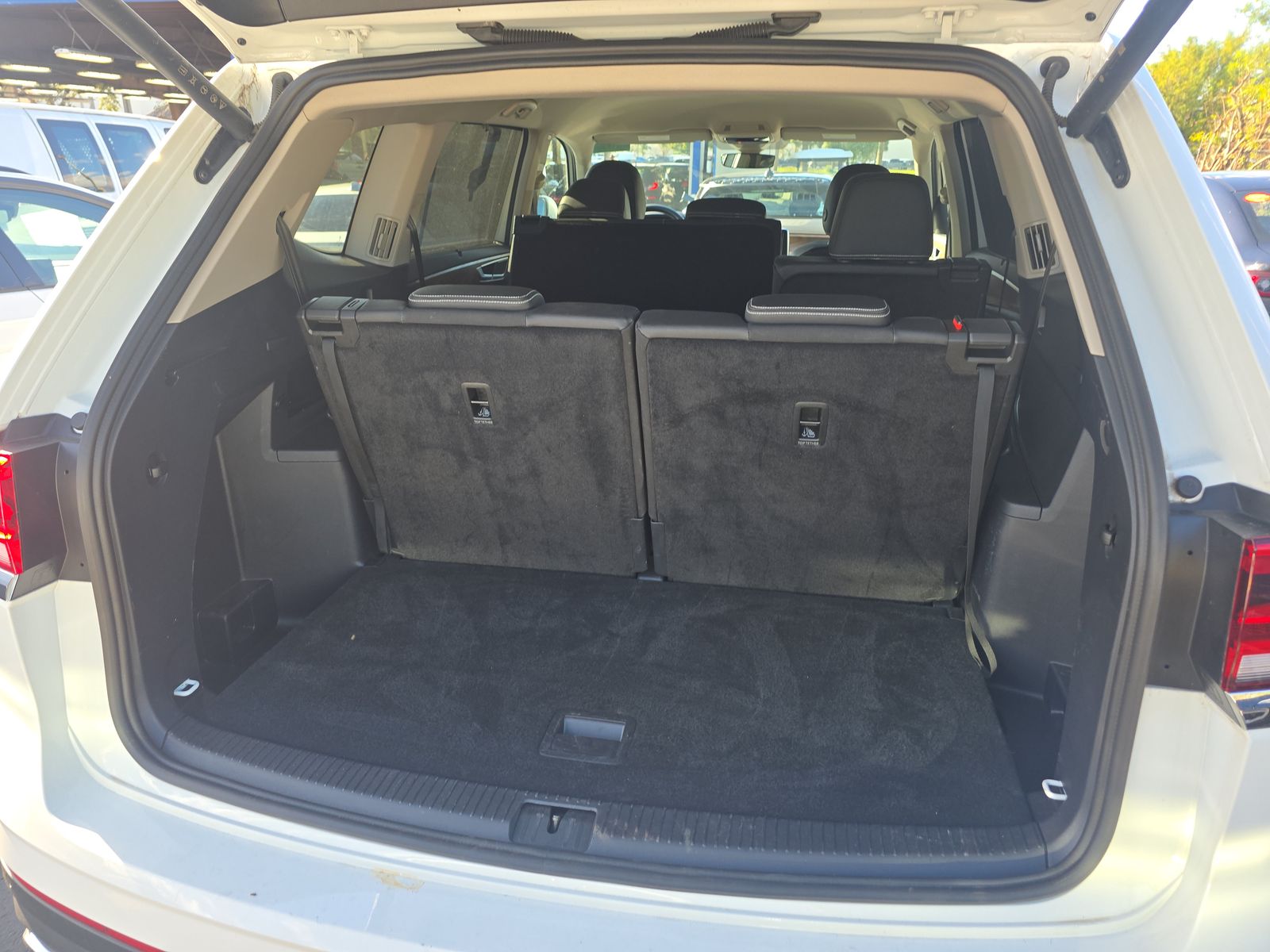 2025 Volkswagen Atlas 2.0T SE FWD