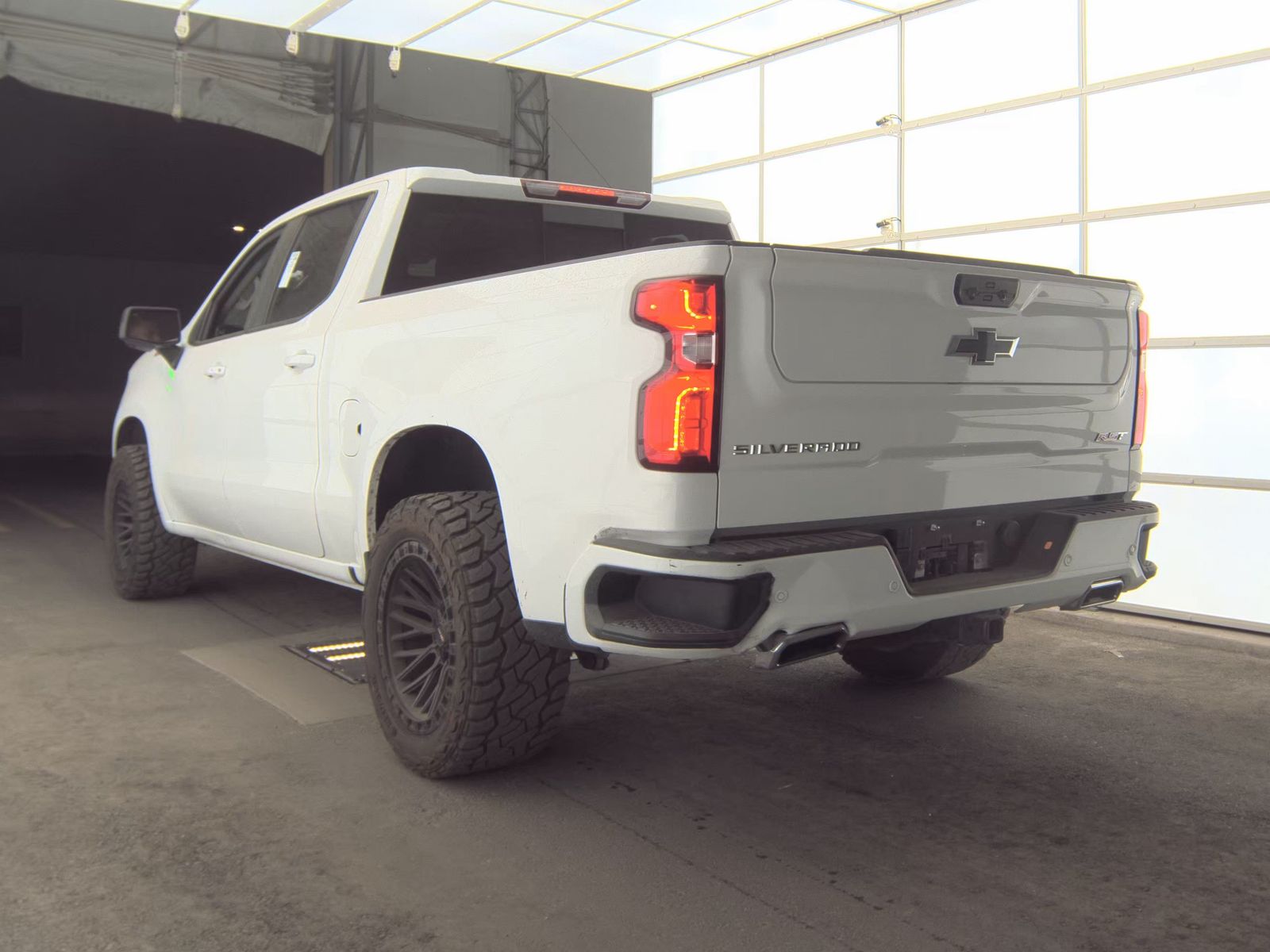 2025 Chevrolet Silverado 1500 RST AWD