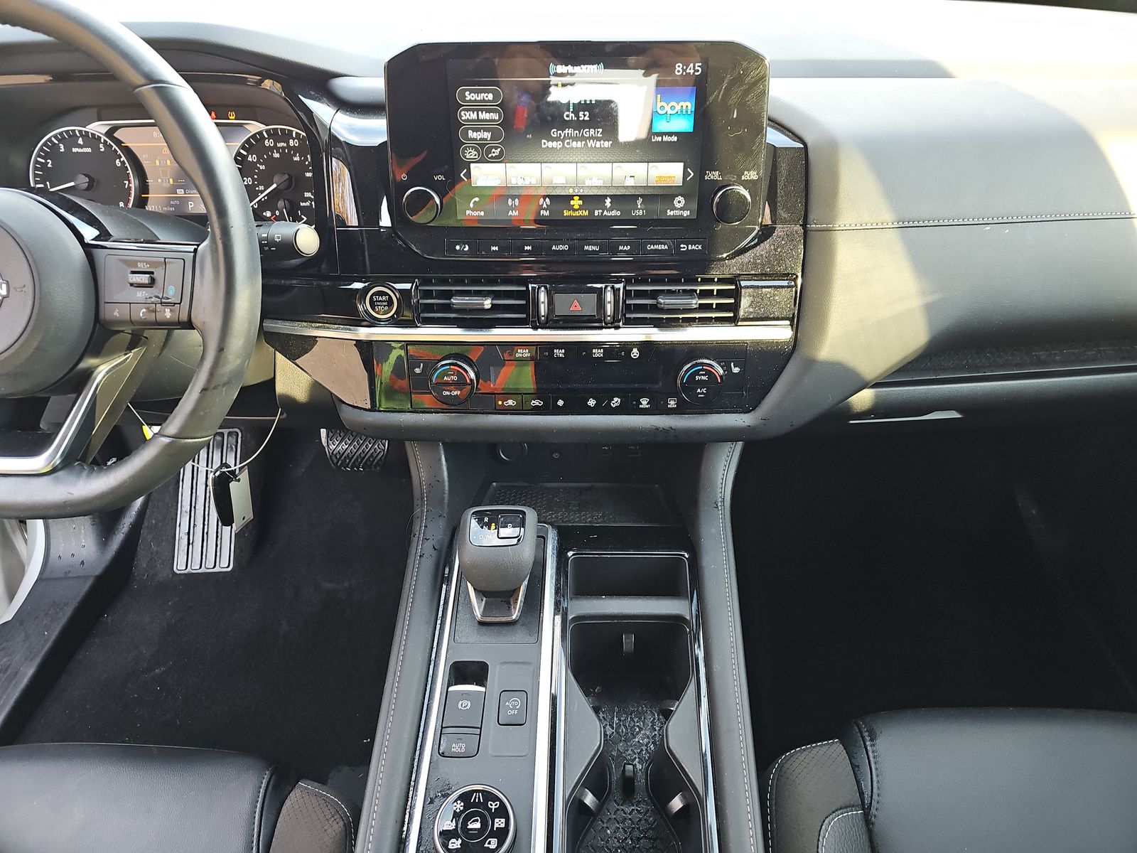 2023 Nissan Pathfinder SL AWD