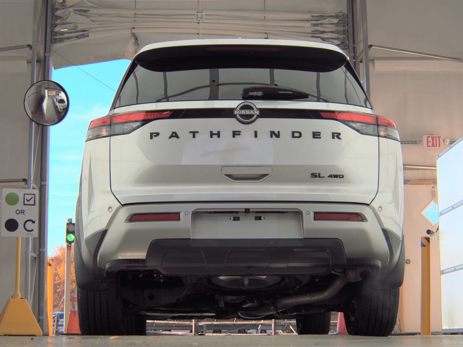 2023 Nissan Pathfinder SL AWD