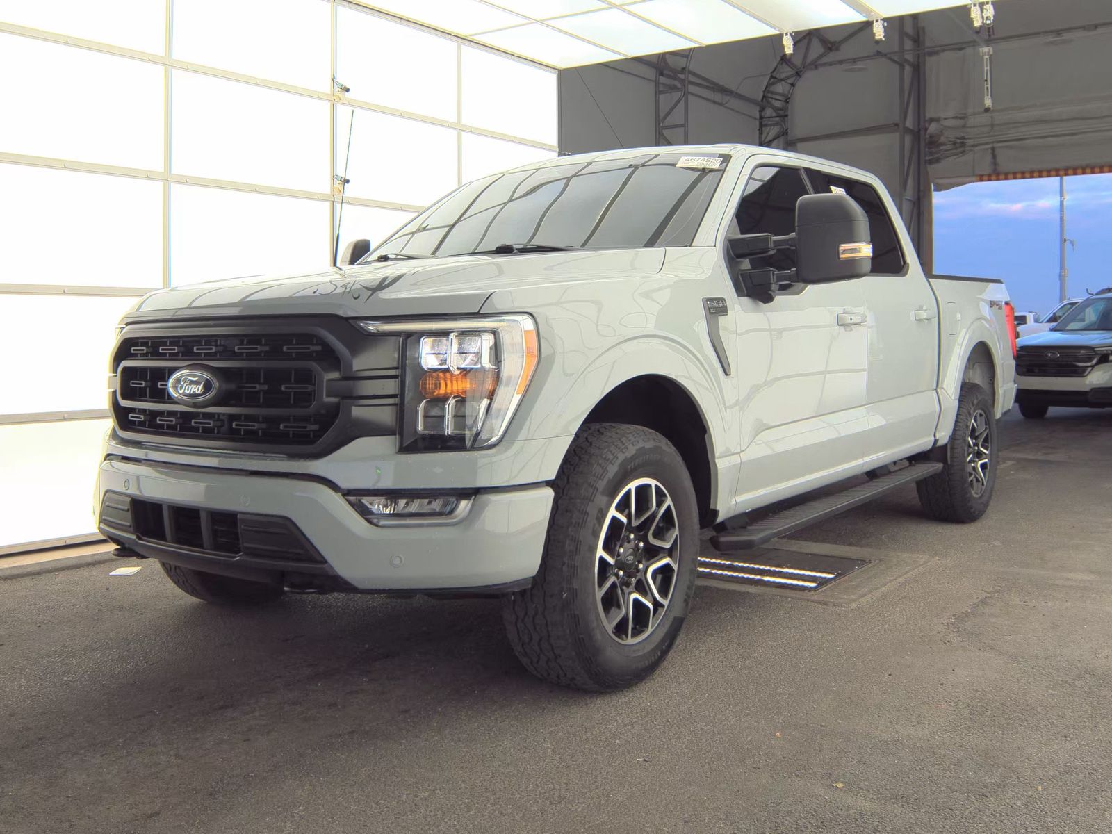 2023 Ford F-150 XLT AWD