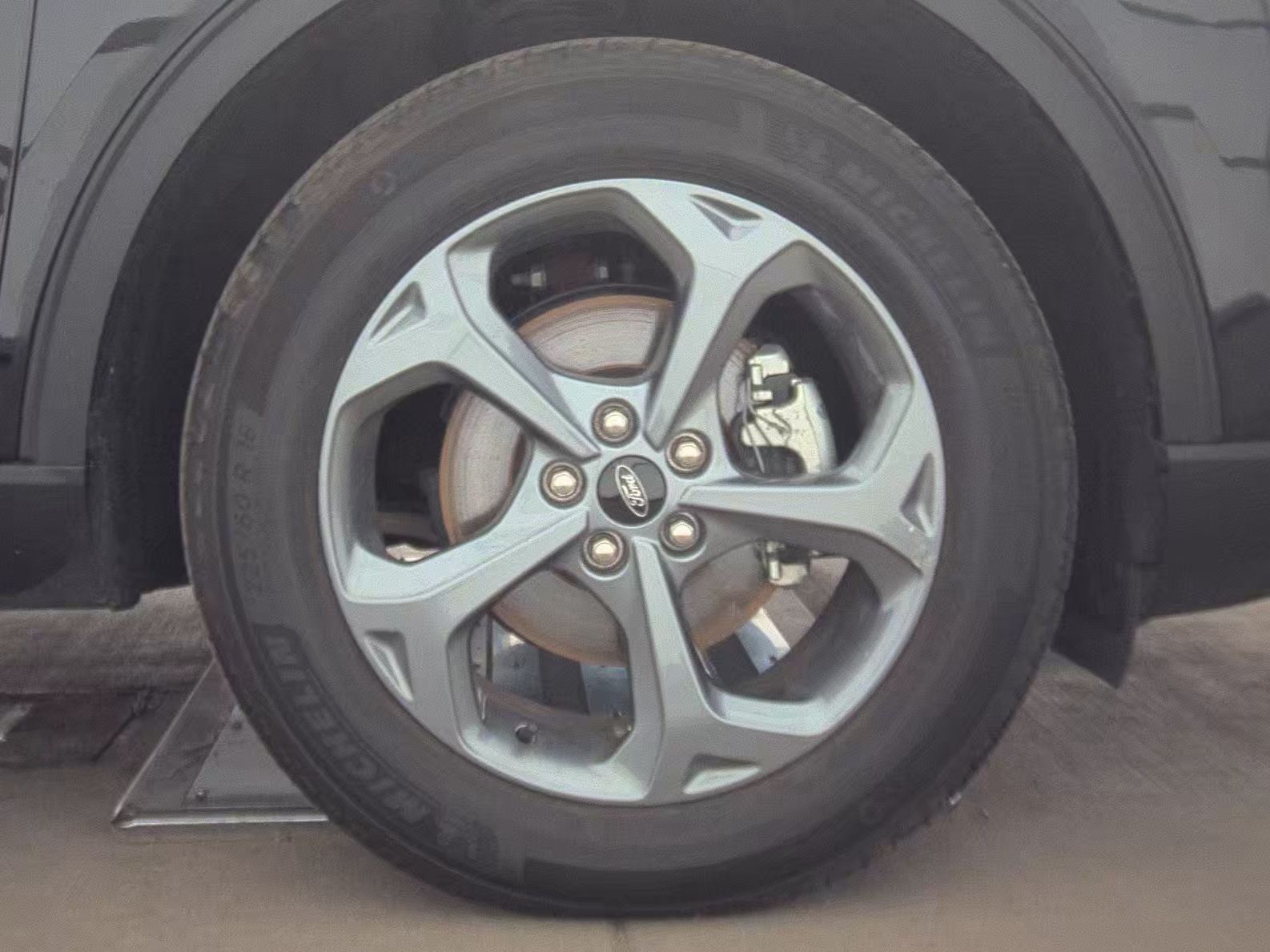 2025 Ford Escape Hybrid ST-Line Elite AWD