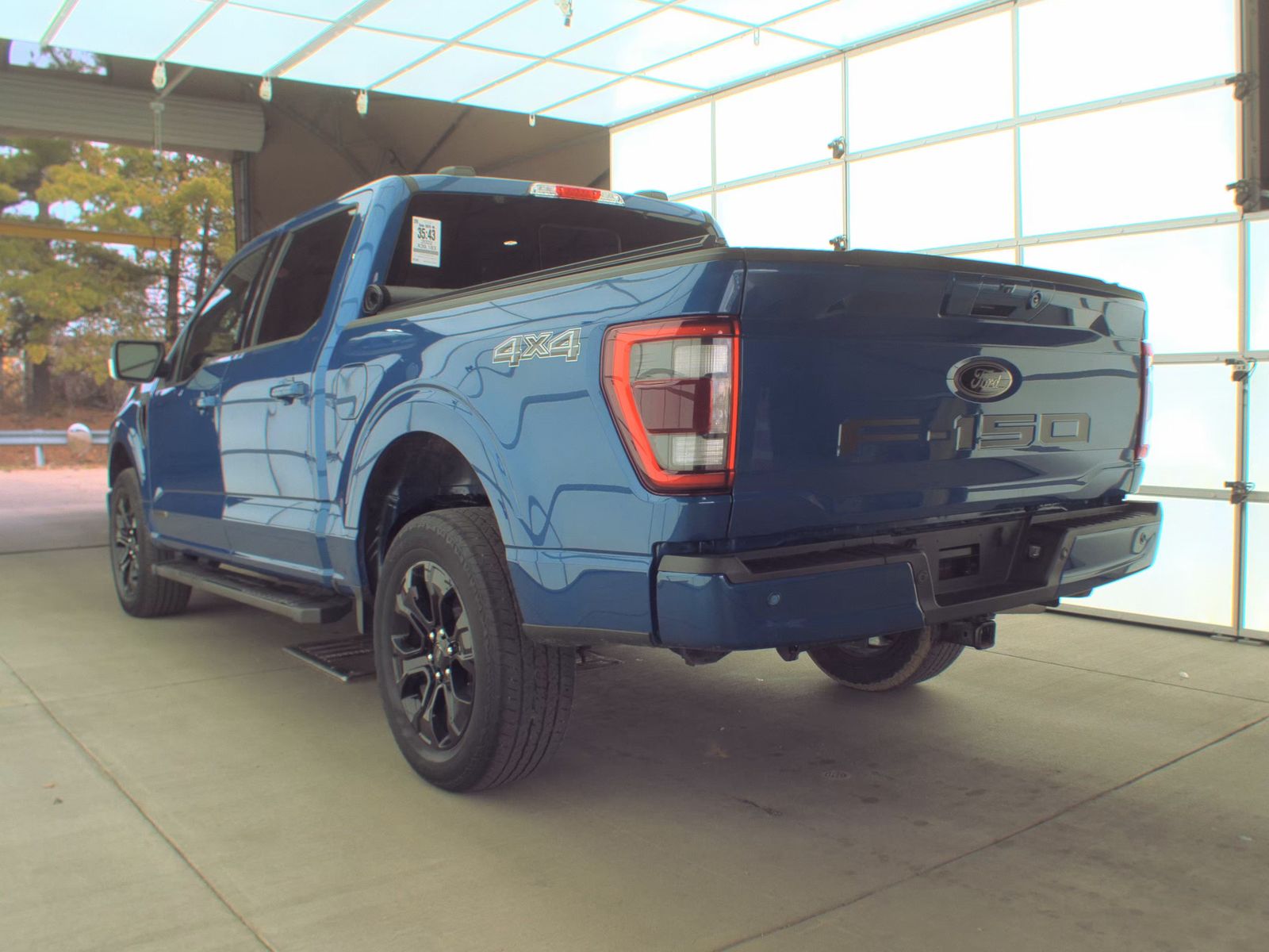 2022 Ford F-150 Hybrid Lariat AWD