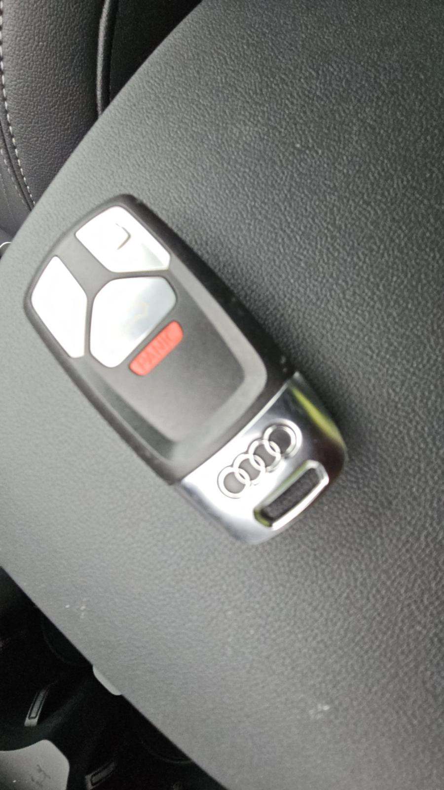 2024 Audi Q5 e Plug-In Hybrid S line Premium AWD