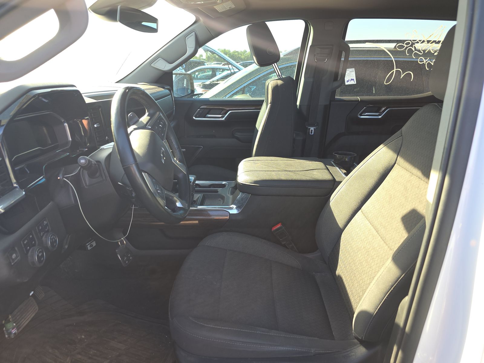 2025 Chevrolet Silverado 1500 RST AWD