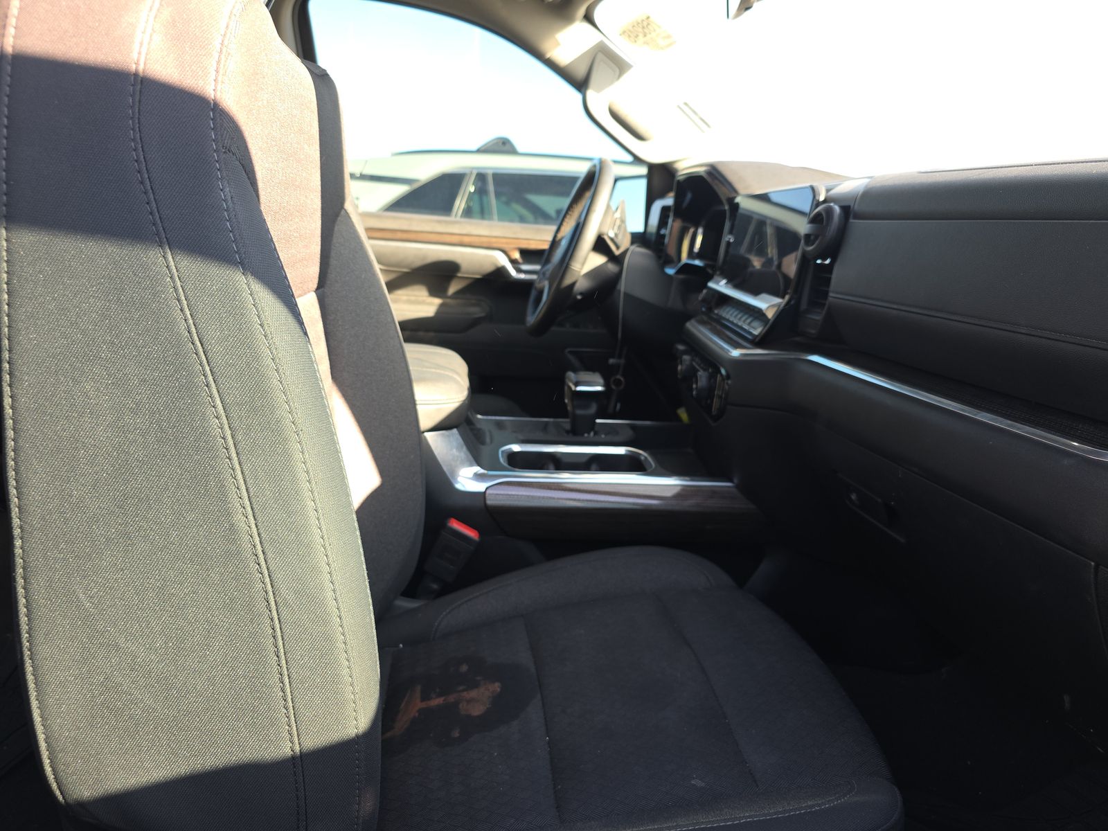 2025 Chevrolet Silverado 1500 RST AWD