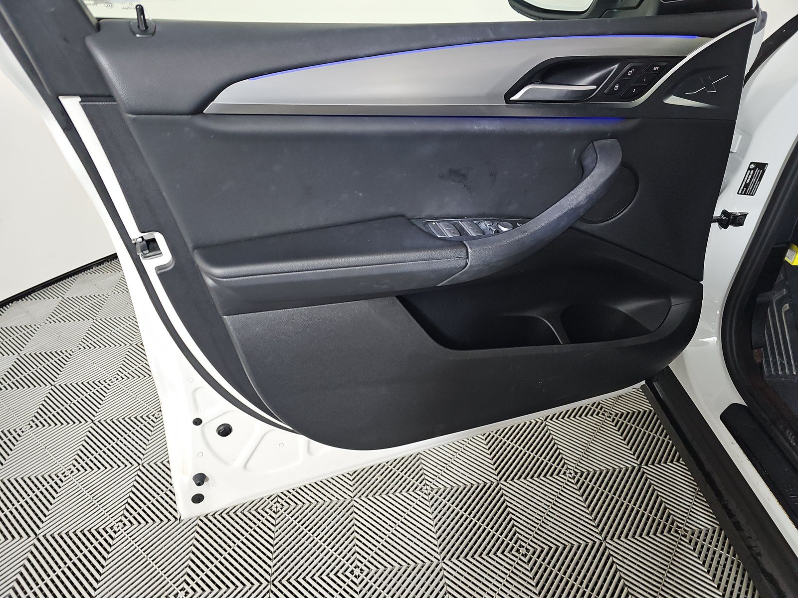 2023 BMW X3 sDrive30i RWD