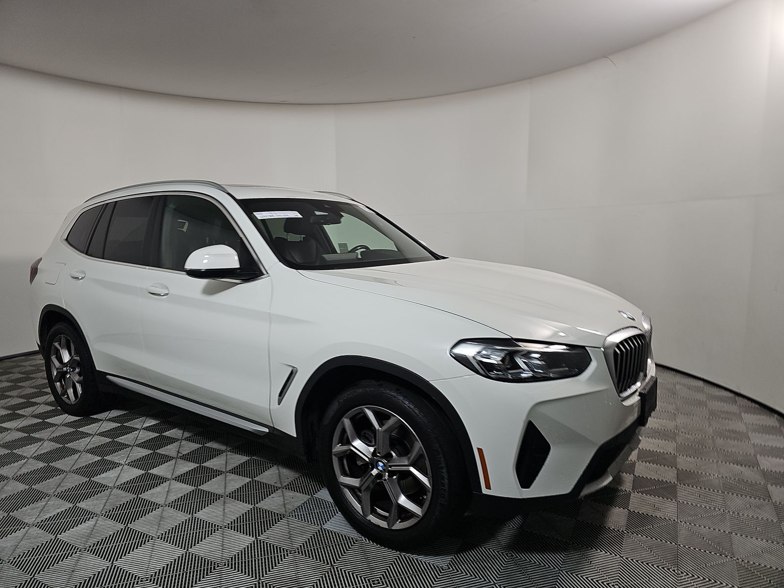 2023 BMW X3 sDrive30i RWD