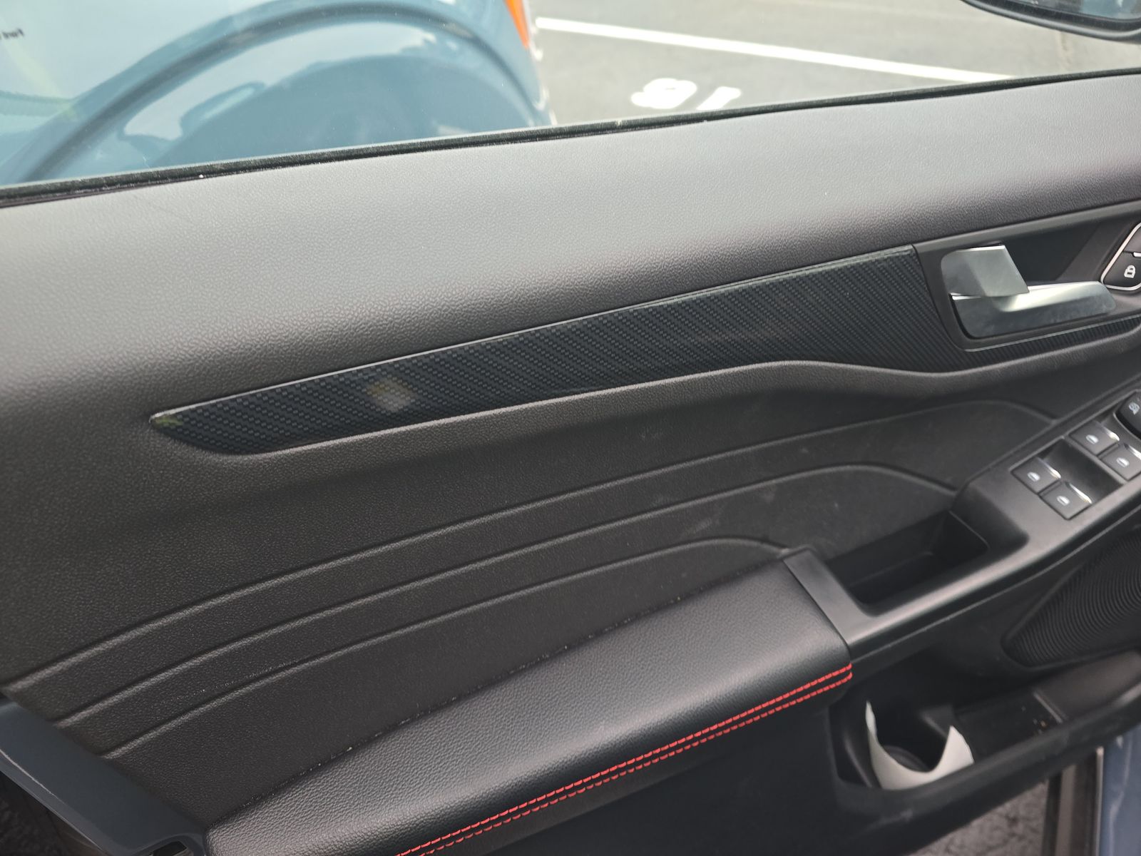 2025 Ford Escape Hybrid ST-Line FWD