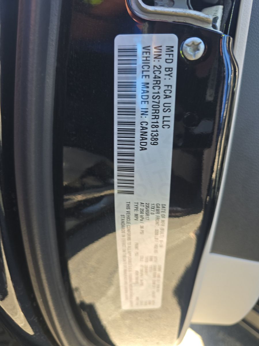 2024 Chrysler Pacifica Hybrid Select FWD