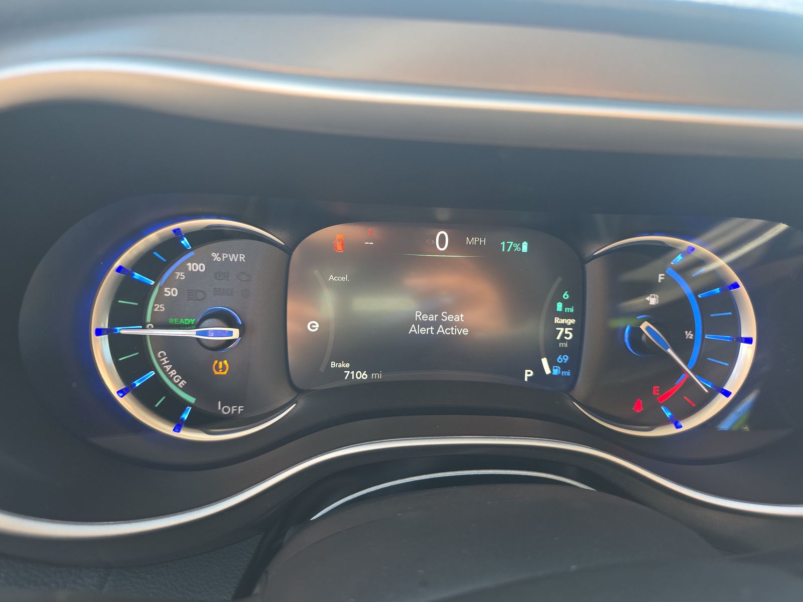 2024 Chrysler Pacifica Hybrid Select FWD