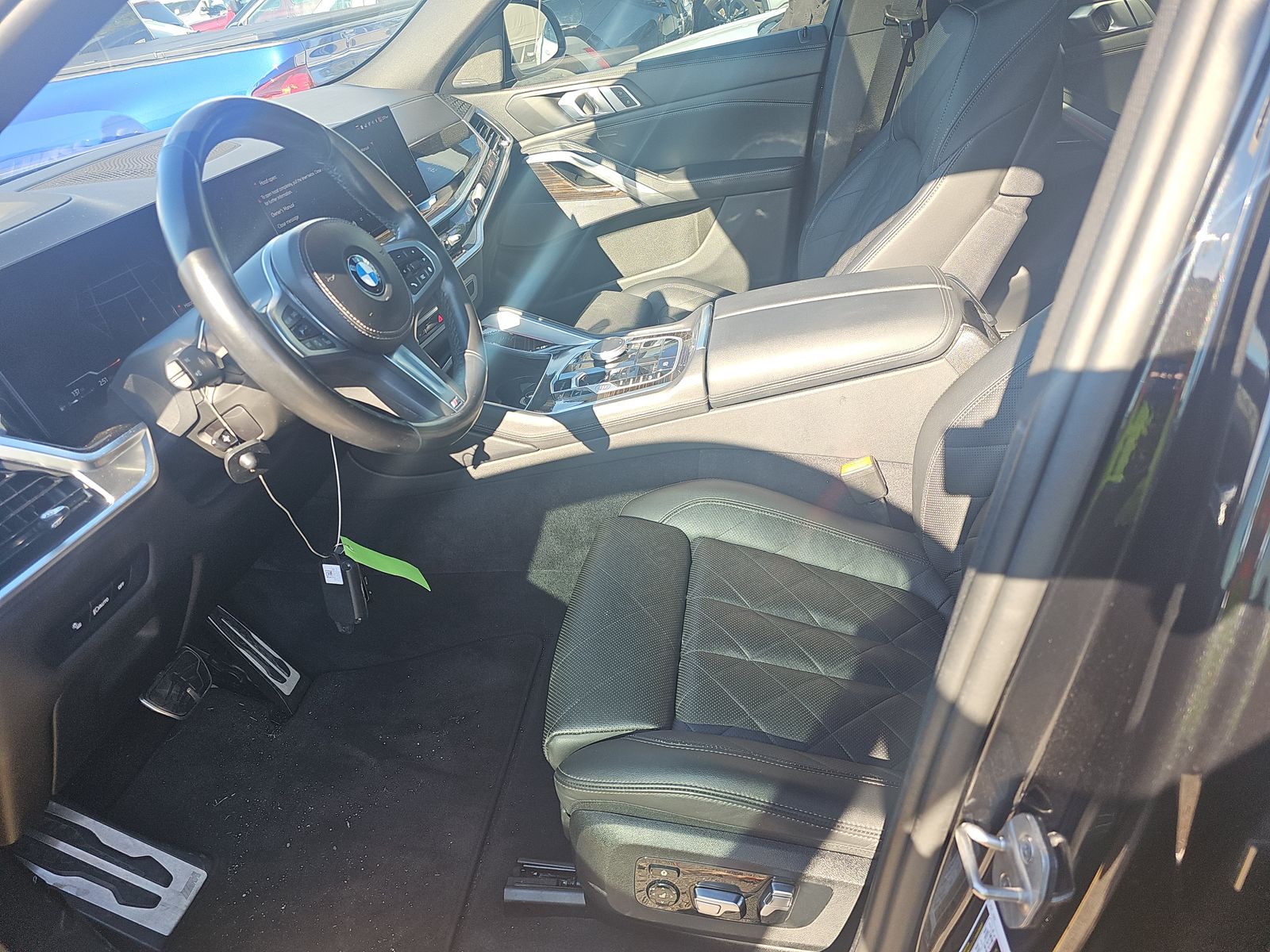 2024 BMW X6 xDrive40i AWD