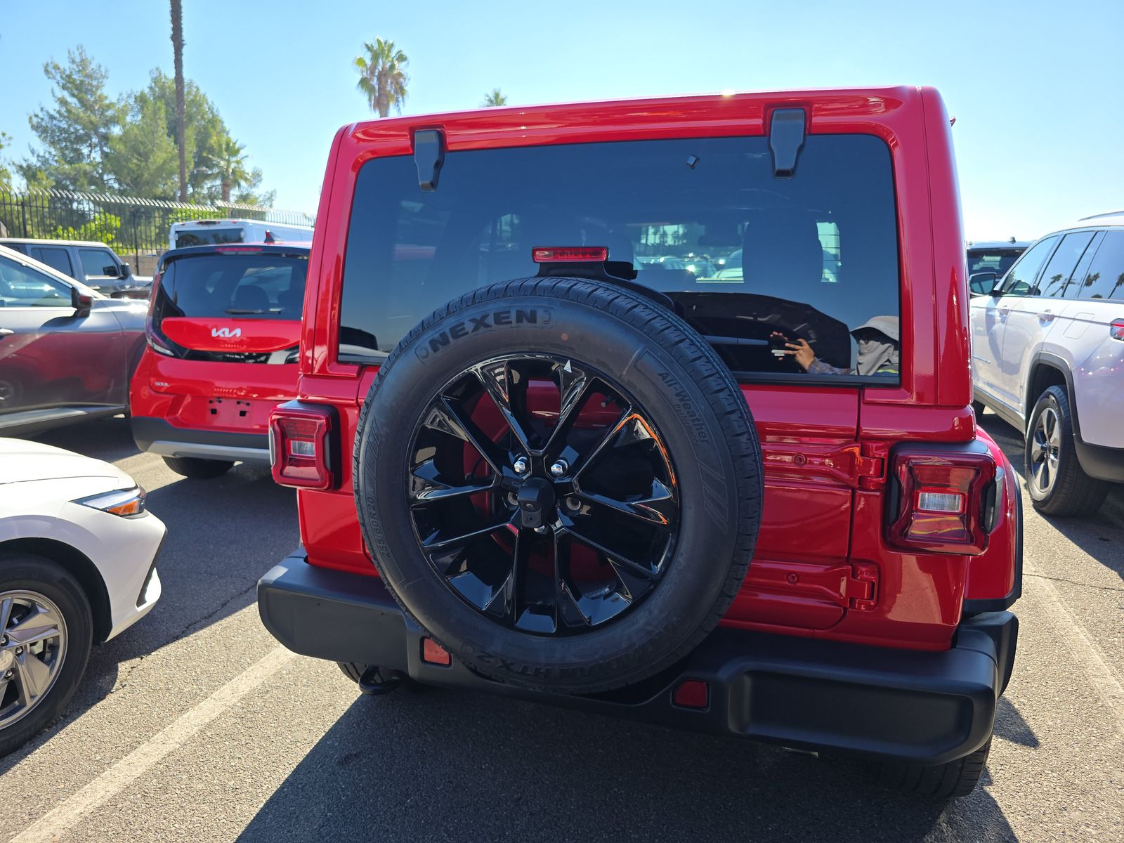 2025 Jeep Wrangler 4xe Sahara AWD