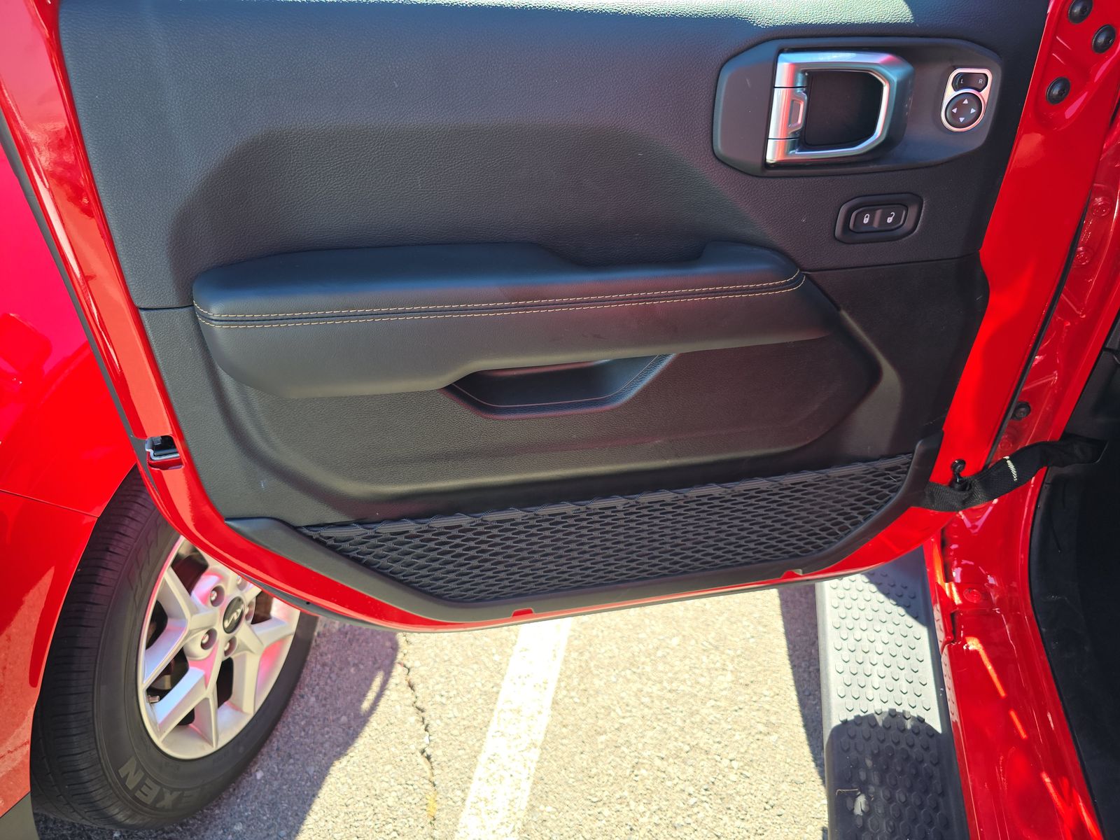 2025 Jeep Wrangler 4xe Sahara AWD