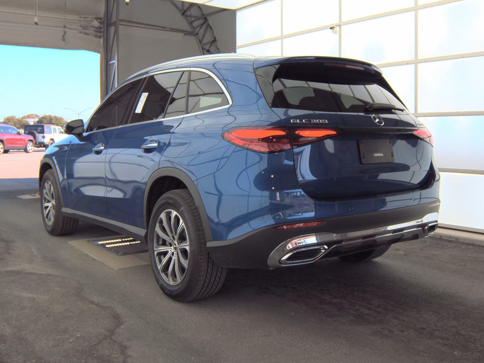 2024 Mercedes-Benz GLC GLC 300 AWD