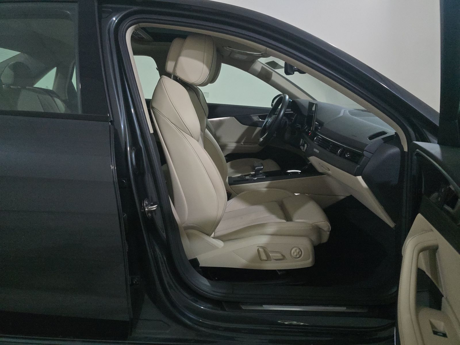 2023 Audi A4 Premium Plus AWD